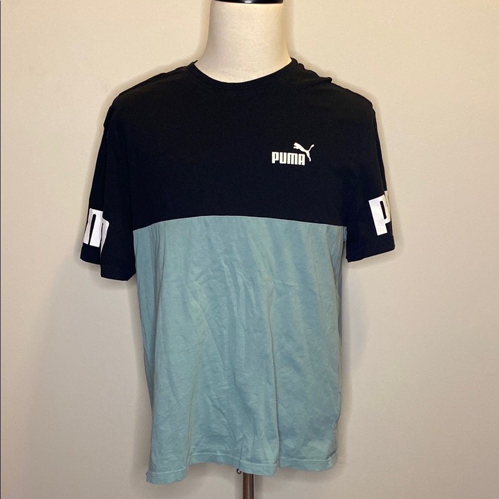 Puma Blue and Black Colorblocked Logo Athletic T-Shirt (sz L)